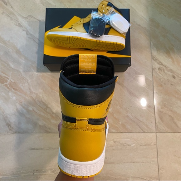 AJ 1’s “Pollen main image 5